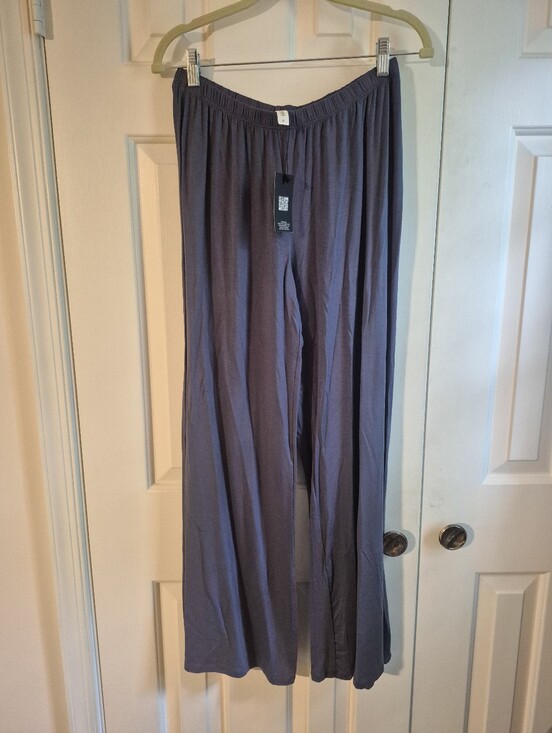 24Seven Pants - NWT Lounge Pants